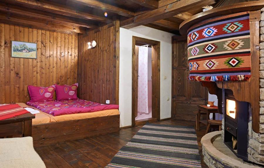 The House With The Vine Guest House Zheravna Bagian luar foto